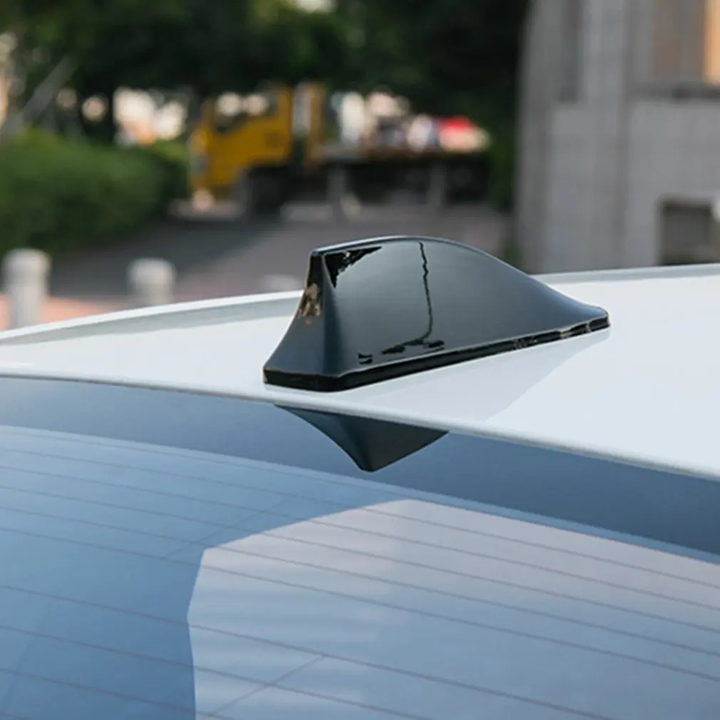 Aileron de toit décoratif universel pour voiture, antenne noire, fonction de signal FM/AM, divulguer de protection ABS pour toutes les voitures