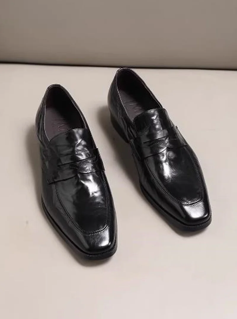 High Quality Sheepskin Lining Anti-wrinkle Hand-grain Craft Business Casual Leather Shoes For Men Black Dress Loafers
