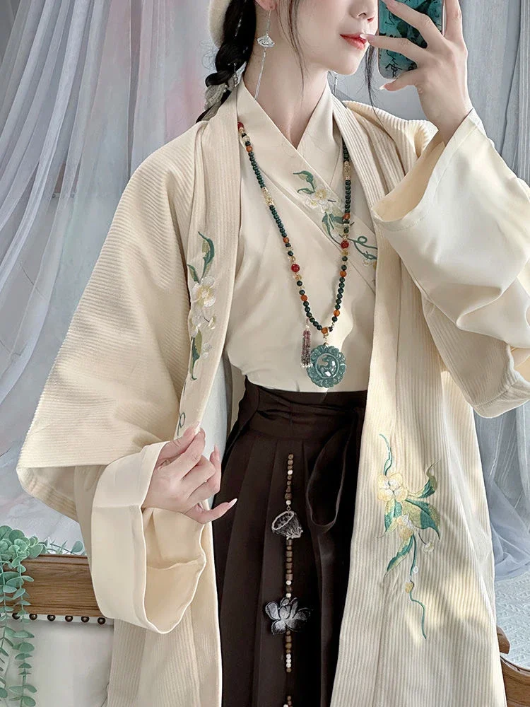

Kimono Sakura Girl Japanese Style Floral Print Vintage Dress Woman Oriental Camellia Love Costume Haori Yukata Asian Clothes