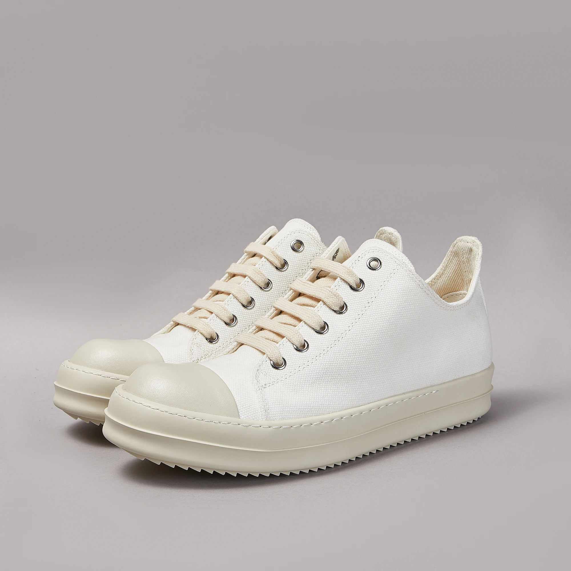 

Классические дизайнерские унисекс-кеды из чистого белого холста, низкие, повседневные, высококачественные, спортивные, многофункциональные, модные, для мужчин и женщин