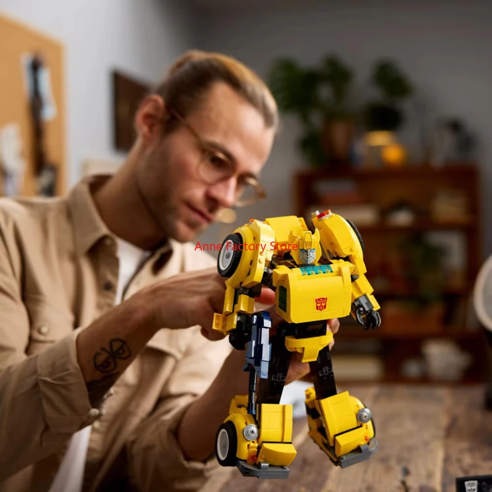 متوفر في المخزون روبوت أصفر، شاحنة، سيارة، ألعاب، مكعبات بناء، شاحنة DIY، تحويل، هدايا تحويل للأطفال