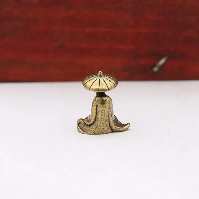 Vintage Mini Brass Fishing Old Man Model, Retro Fisherman Figurine, Small Desktop Statue Home Decor Craft Accessories