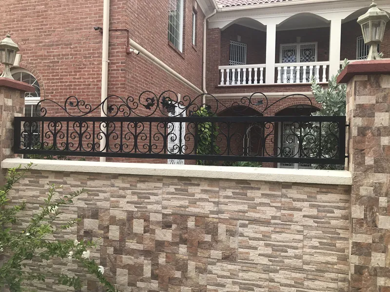 China Iron Fence Aluminum Post Foshan Wood Plastic Composite Garden WPC Outdoor Fence Panel