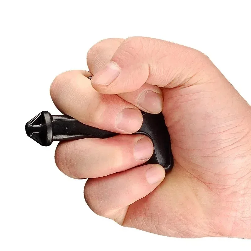 1pc Self Defense Drill Keychain for Women, Personal Emergency Glass Breaker, Portable Protection Tools