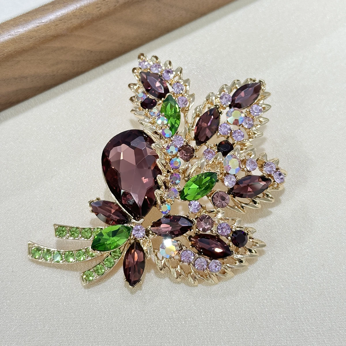 Vintage Fashion Boutique - Broche de Lujo Vintage para Mujer