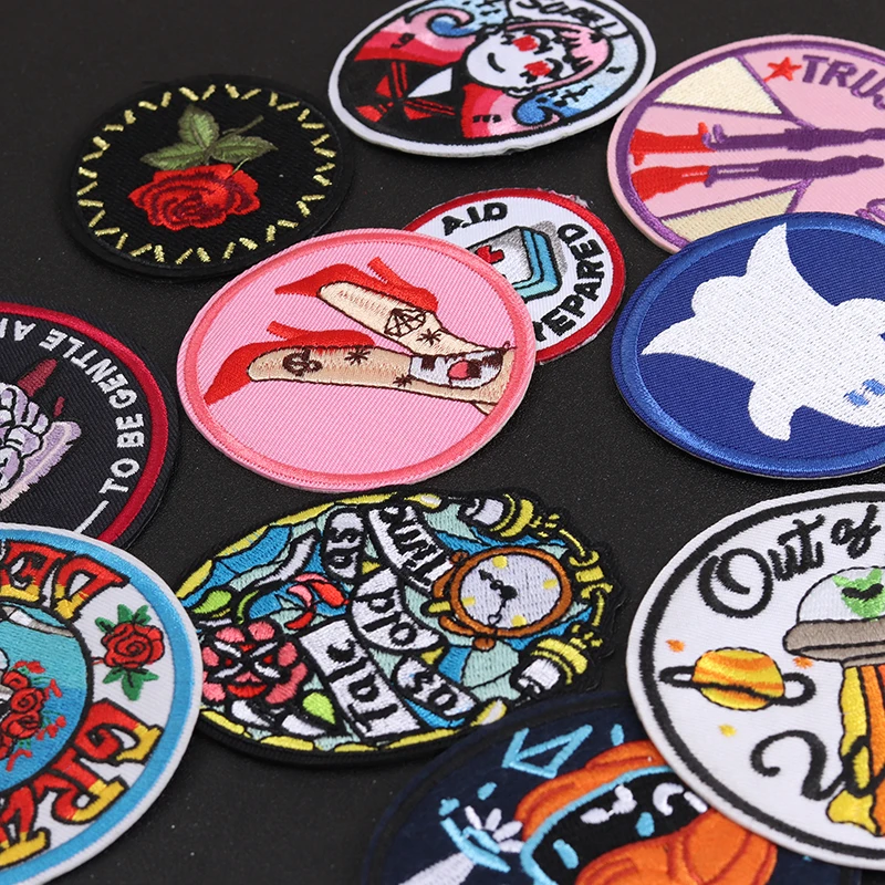 Circular Series Landscape Animal DIY Iron-On Patch Embroidery Applique Ironing Clothing Sewing Supplies Decorative Badge