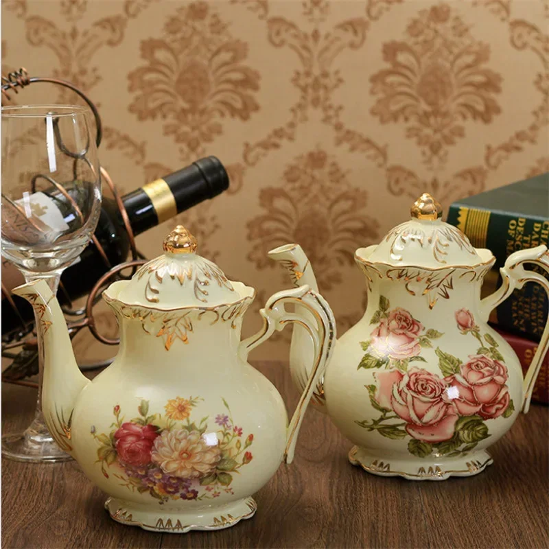 European Ceramic Tea Pot Porcelain Large Capacity Teapot  Afternoon Pastoral Coffee Pot Home Milk Jar For Wedding Gift