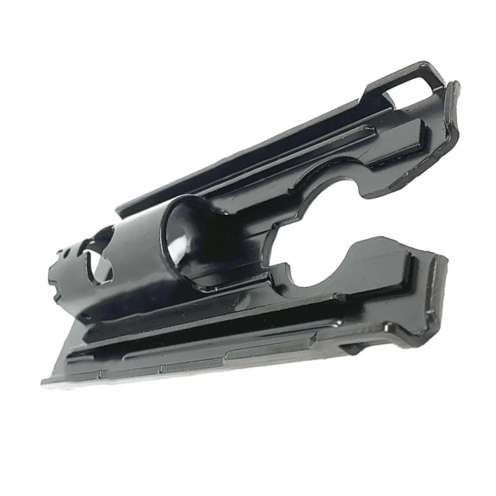 

Базовая пластина для запасной части лобзика Bosch 2601016903. Подходит для нескольких моделей, включая B4201 и B4300.