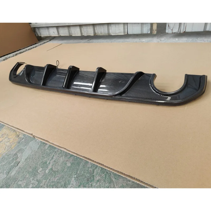 شفة المصد الخلفي للناشر الخلفي من ألياف الكربون على طراز MP لسلسلة BMW الجديدة 4 Series 425i G26 طقم الجسم المعدل