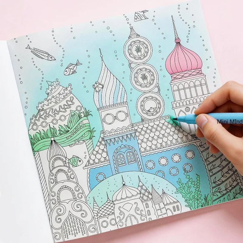One Adult Decompression Hand Drawn Coloring Graffiti Book, Ocean Small Fish Line Draft Coloring Album, 24  Marine Life Patterns