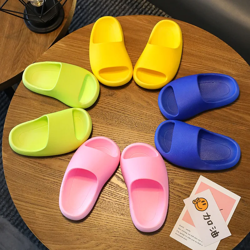 Children\'s solid color slippers summer girls indoor home bath boys shoes non-slip soft soled children slippers outside