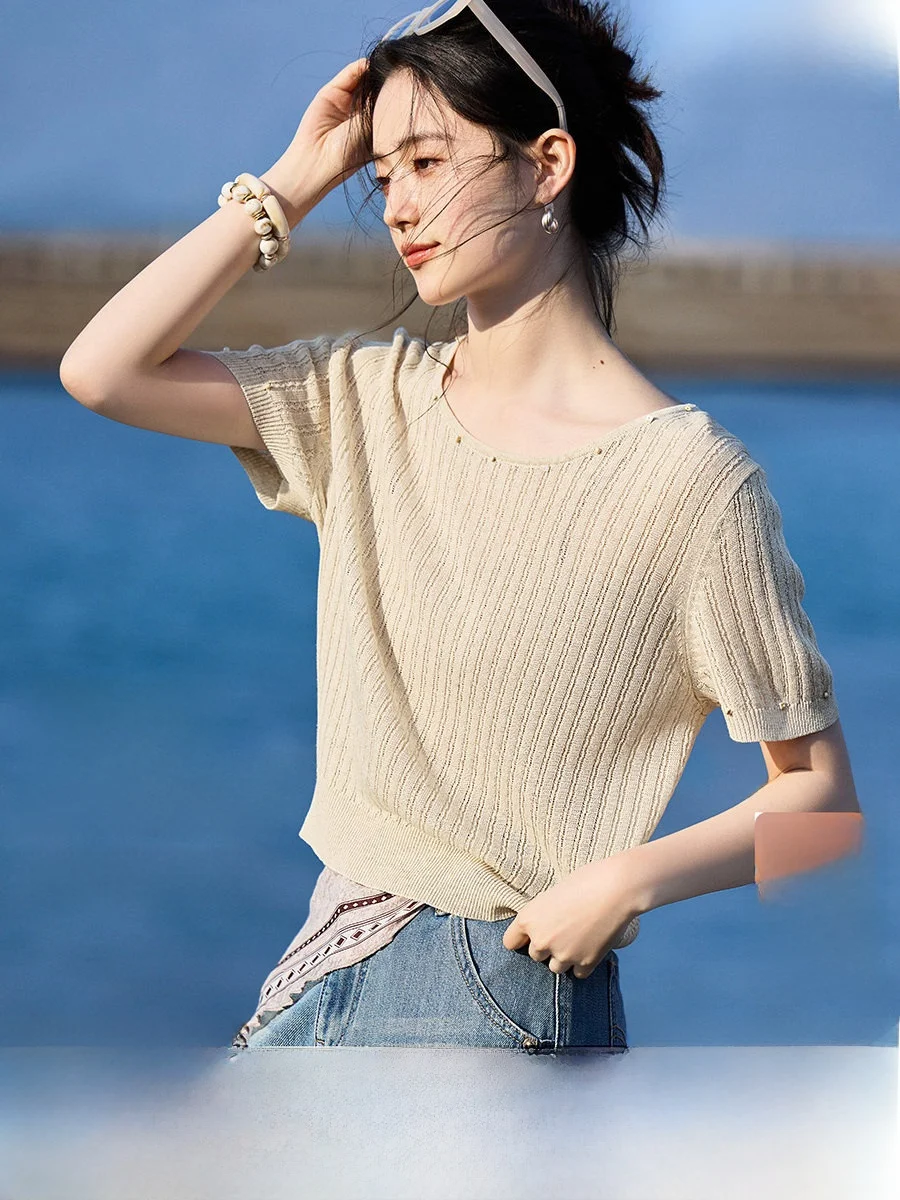 Blusa Feminina de Tricô Gola Redonda XWI, Cor Pura, Efeito Emagrecedor, Textura Lisa, Manga Curta, Gola Redonda, Ideal para o Verão