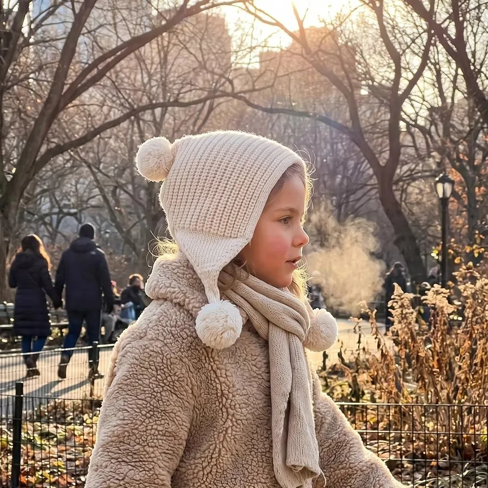 Knit Material Knit Earflap Hat Solid Color Pom Pom Top Winter Hat Warm Lining Earflap Design Solid Color Beanie Winter Season