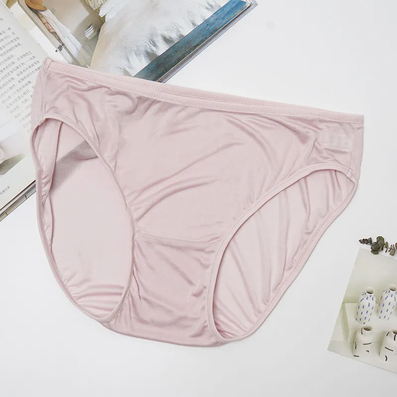 Gray-pink