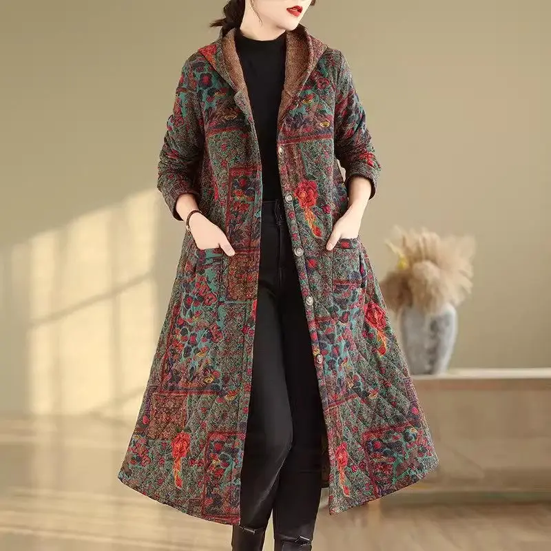 2024 Kapuze große Damen bekleidung dicke Plüsch Baumwoll jacke Retro ethnischen Stil Blumen warm Herbst Winter Fleece Mantel k2389