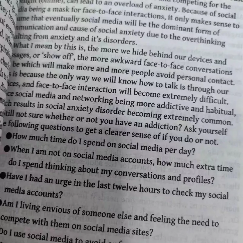 Controle sua mente e domine seus sentimentos por Eric Browson, Breaking Overthinking, seu livro de emoções em inglês