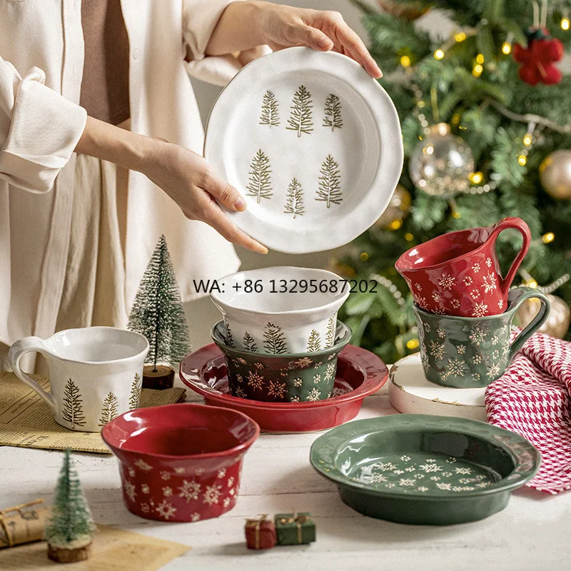 

Modern Christmas Tableware Set Embossed Snowflake Steak Western Ceramic Dish Simple Design for Dinner Plate Dessert Bowl Mug