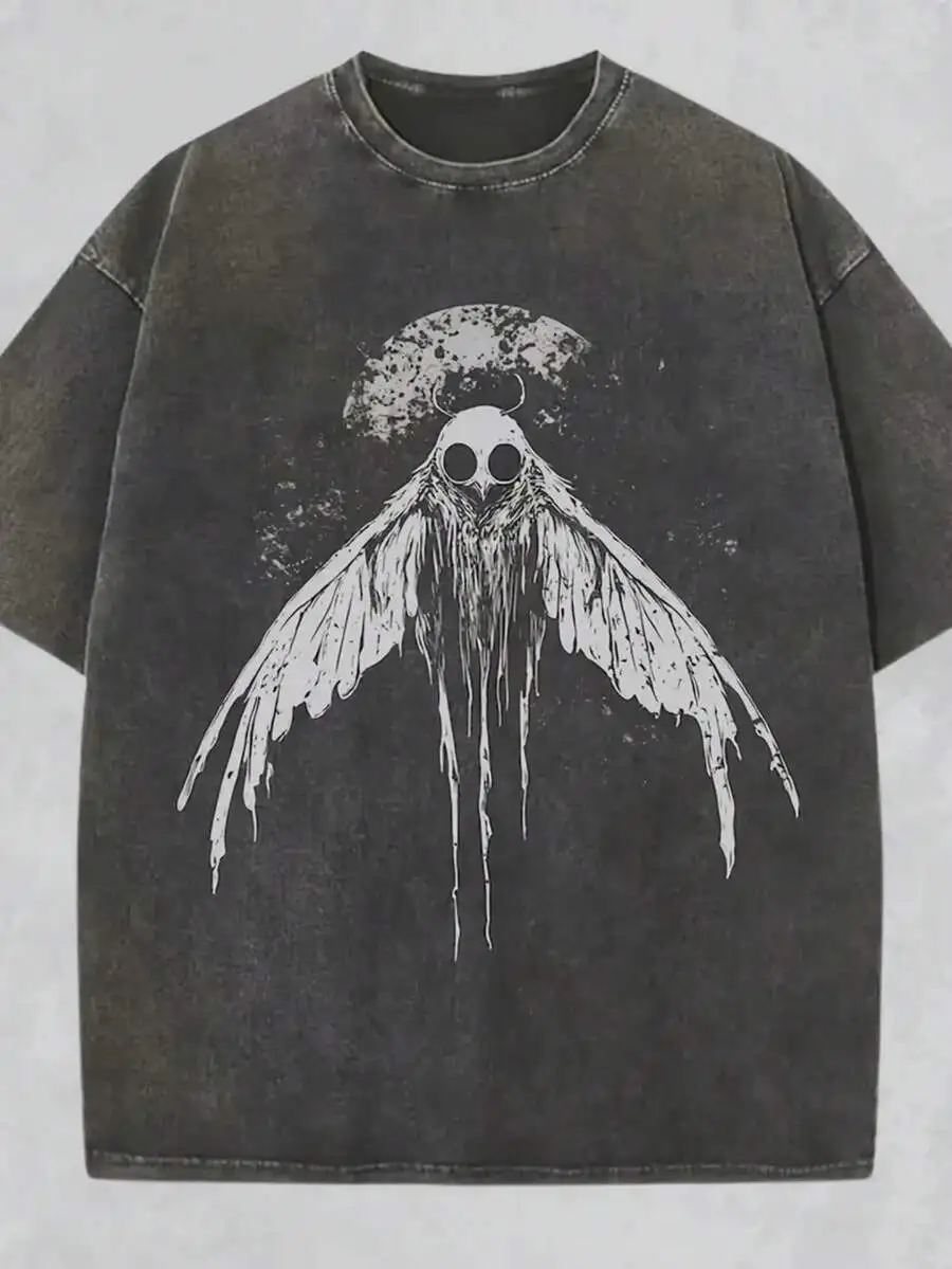 Retro Faded Dark Oversize Cotton Graphic Tee For Men Women, Retro Gothic Skull Moth Art Pattern, All-Match Daily Stylish Tops, Novelty Dark Style Holiday Present