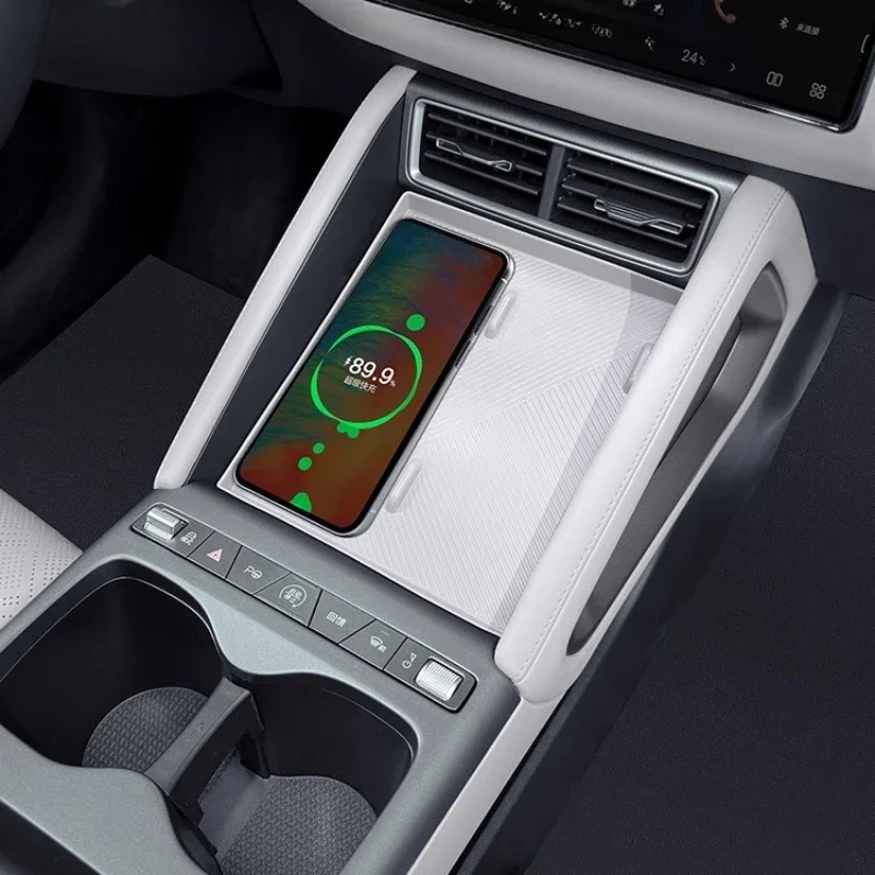 

Для BYD YUAN PRO ATTO 2 2024, силиконовая накладка для беспроводной зарядки, модификация салона автомобиля, пылезащитный, водонепроницаемый, принадлежности для салона автомобиля