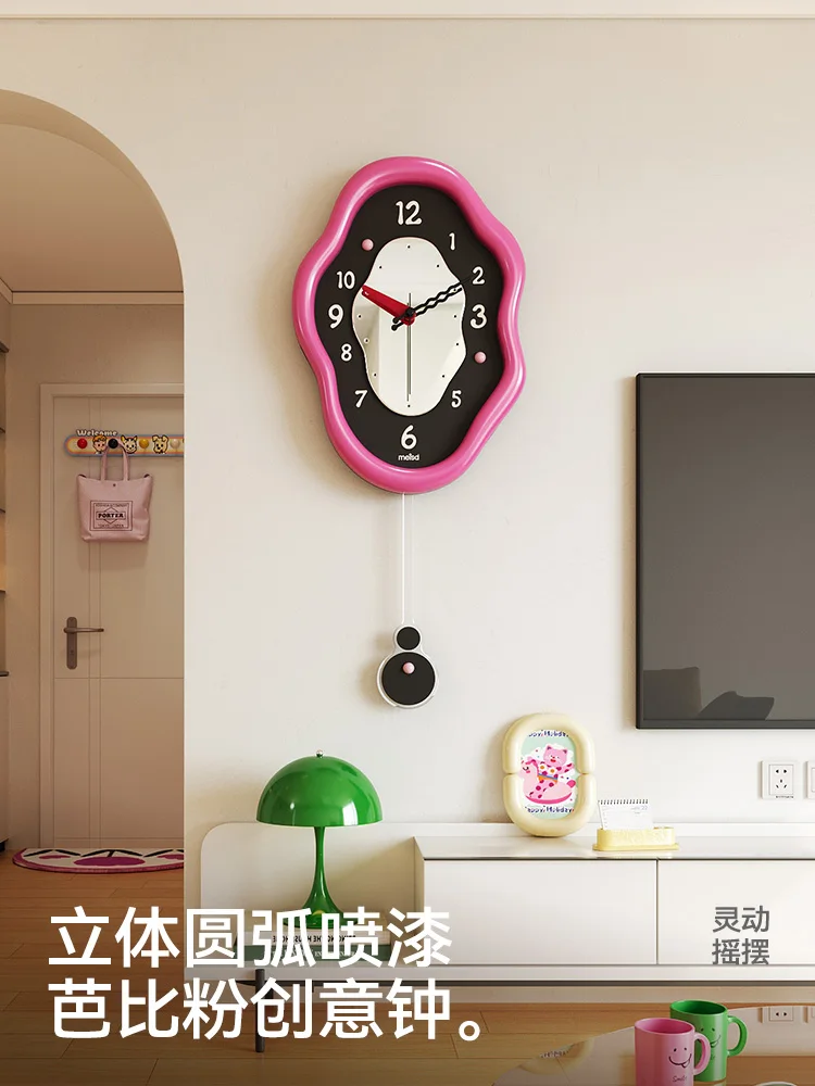

Dopamine pink clock wall clock living room 2025 new creative clock wall Internet celebrity decoration wall watch
