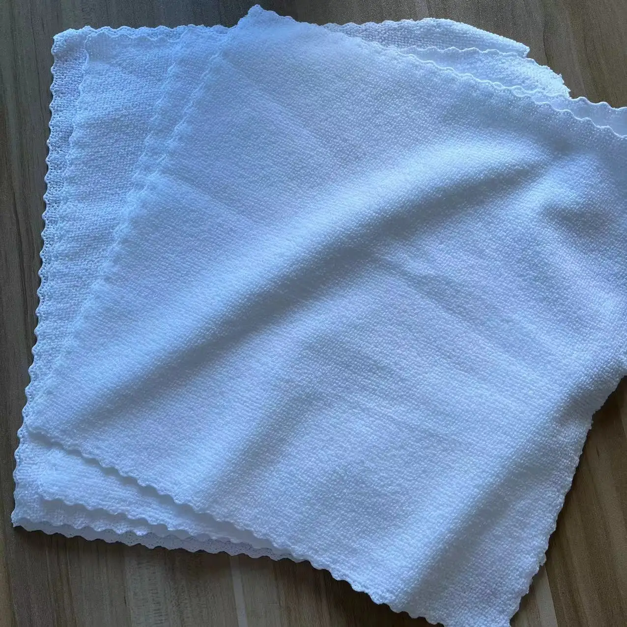 White Small Towel 30*30*5cm Square Towel Soft Cleaning Souring Pad Thicken Absorbing Dishwashing Cloth Microfiber Wiping Hotel