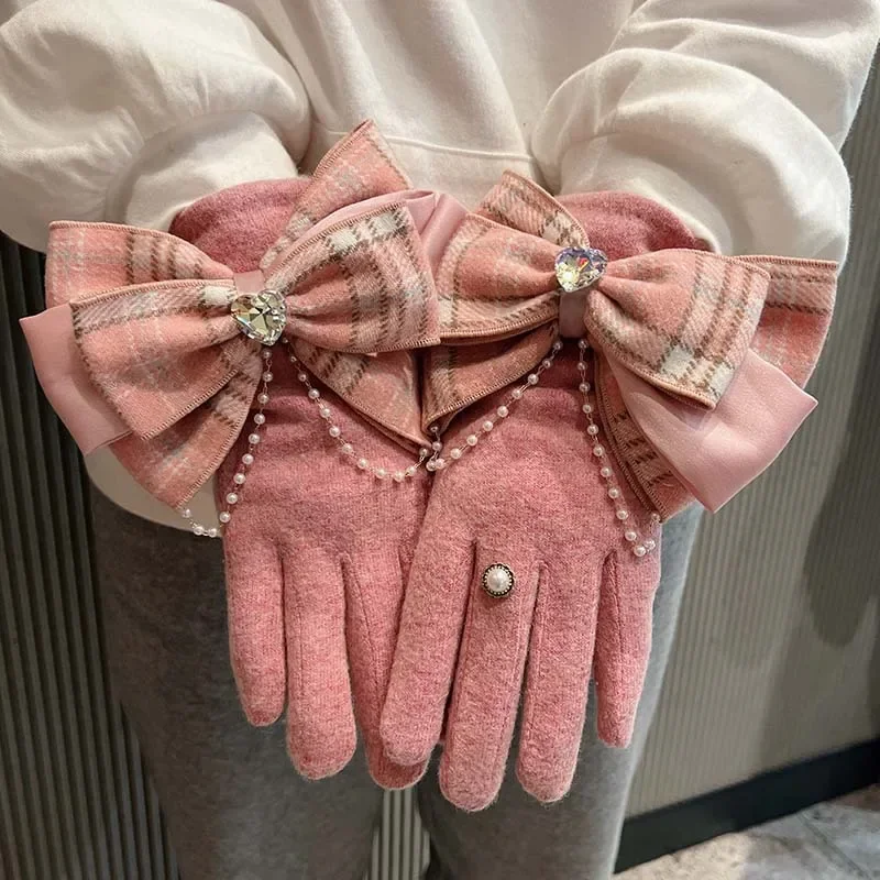 

Women Gloves Autumn Winter Cashmere Thickened Plush Plaid Big Bowknot Elegant Gloves Ladies Female Gift