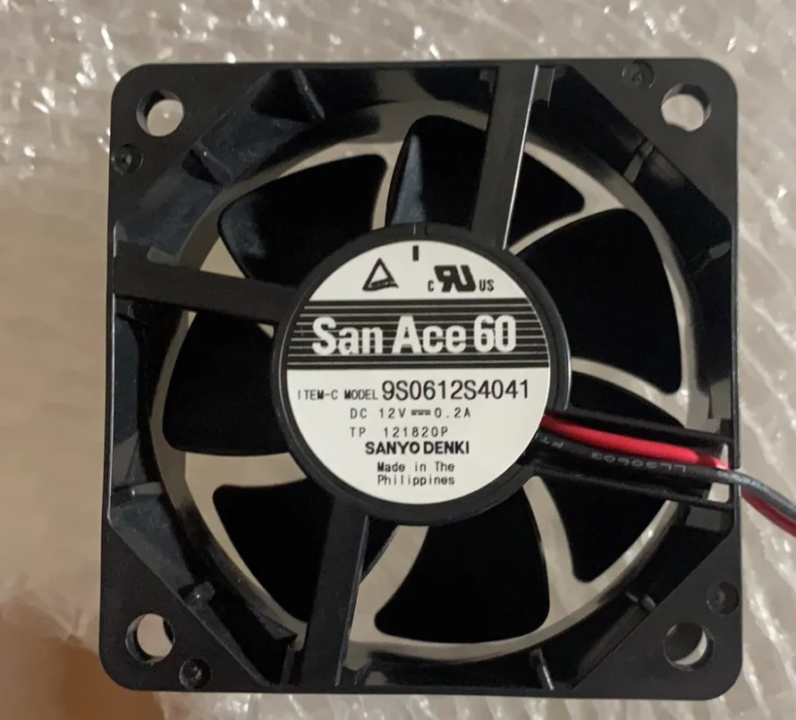 

SANYO DENKI 9S0612S4014 DC 12V 0.12A 60x60x25mm 2-Wire Server Cooling Fan