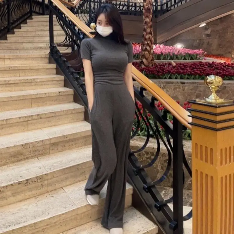 

Comfortable High Collar ort Sve T-irt Loose Women's Sle Casual Pants Faion Set for Lazy Women in Summer