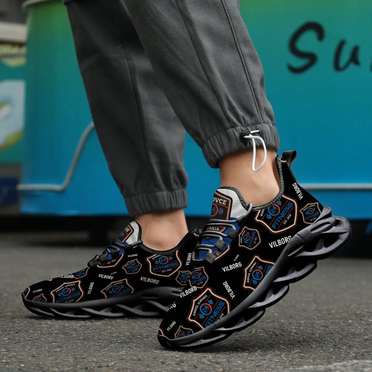 

Men Sports Shoes for Man Lightweight Mesh Breathable Summer Comfortable Outdoor Sports Lace-up Flat Soft Sole Training Sneakers