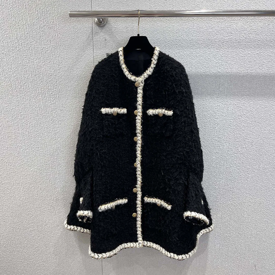 

New Winter Oversize Loose Cloak Black Wool Blends Fluffy Tweed Jacket Women Crochet Twist O-neck Batwing Sleeve Retro Jacket