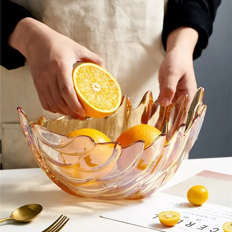 European Leaf Fruit Plate Living Room Coffee Table Decoration Home Storage Tray Crystal Glass Dried Fruit Plate Snack Fruit Bowl view 4
