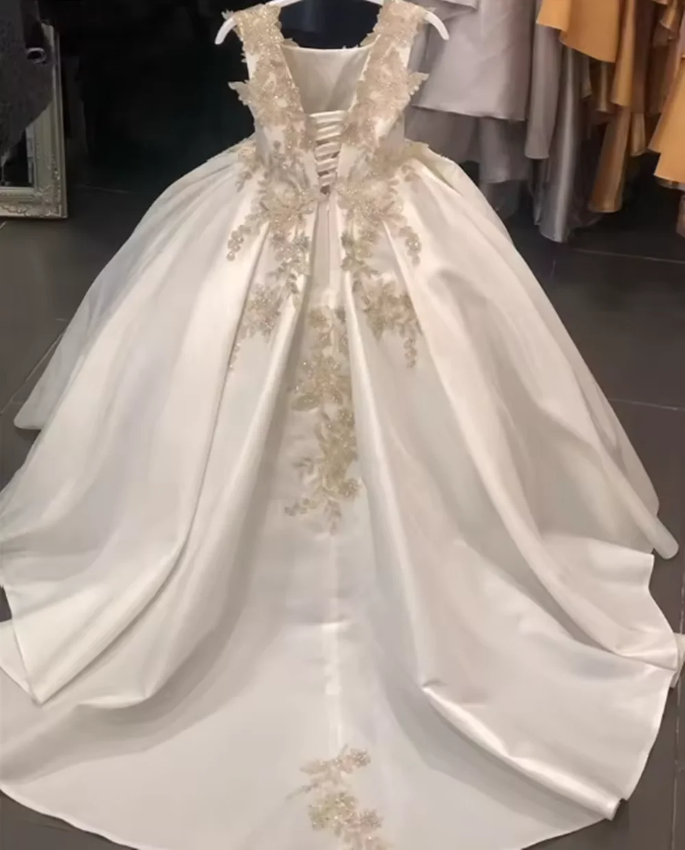Gaun Bayi Perempuan Renda Sampanye Pakaian Formal Pakaian Anak-anak untuk Pesta Ulang Tahun Gaun Elegan Gadis Bunga