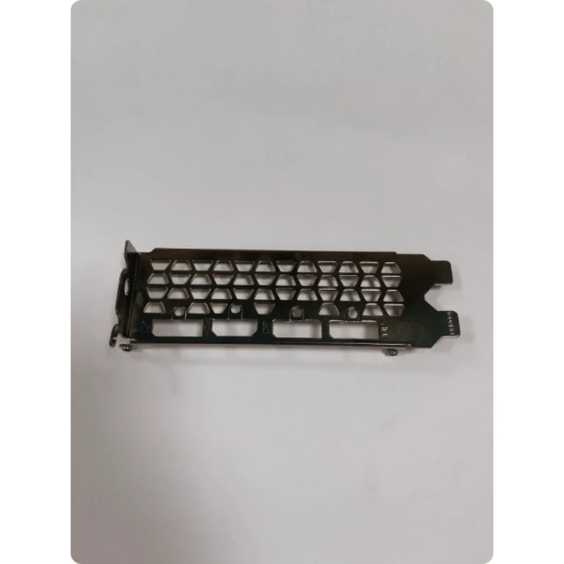 

Для видеокарт Gigabyte GTX 1660, 1660S, 2060, 2060S, 2070, 2080: Задняя панель (I/O Shield Bracket Backplate)
