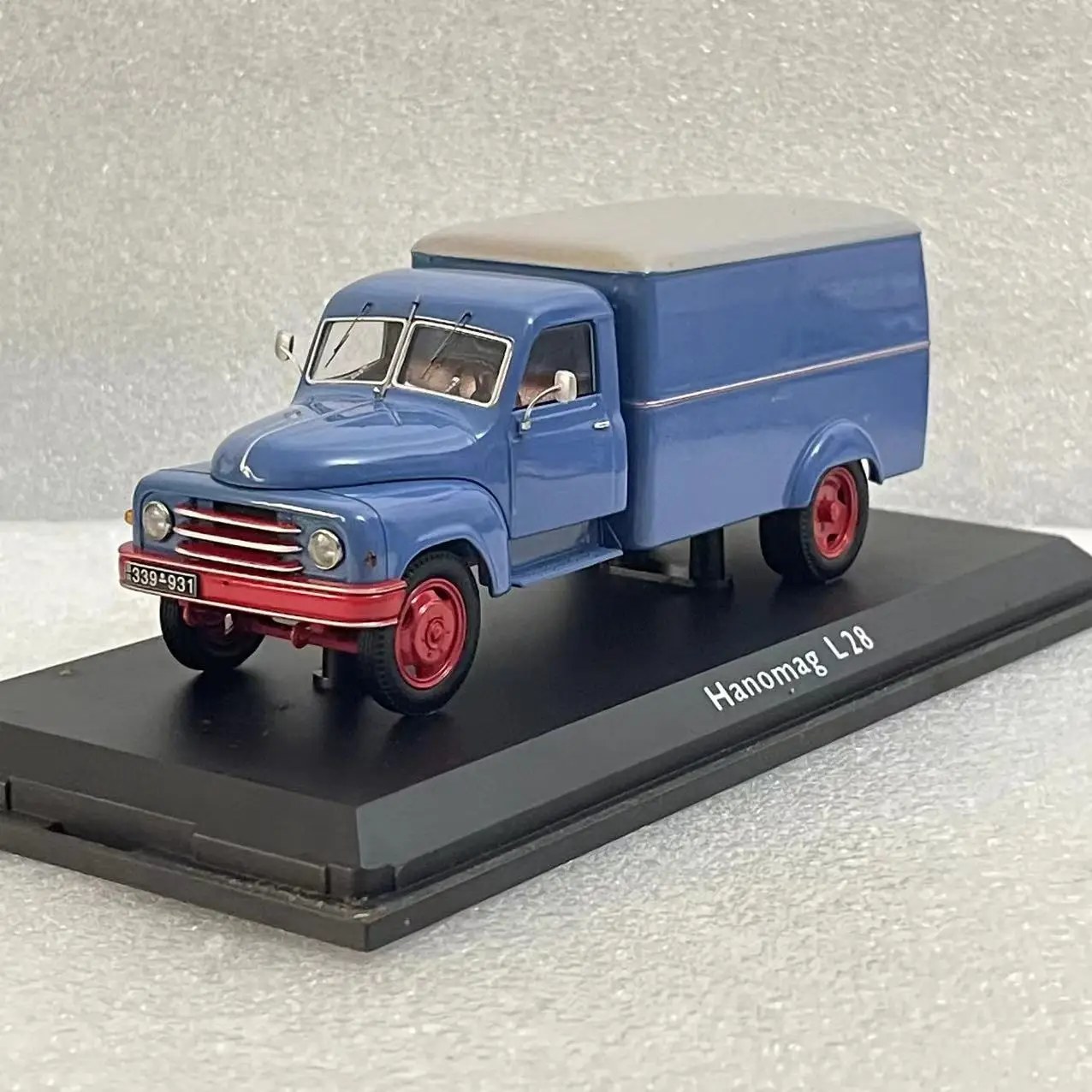 1950 German 5-door Box Truck Model for 1:43 Scale Hanomag L28 Die-cast Alloy Blue Body Gray Roof Transport Truck Fan Gift Toy