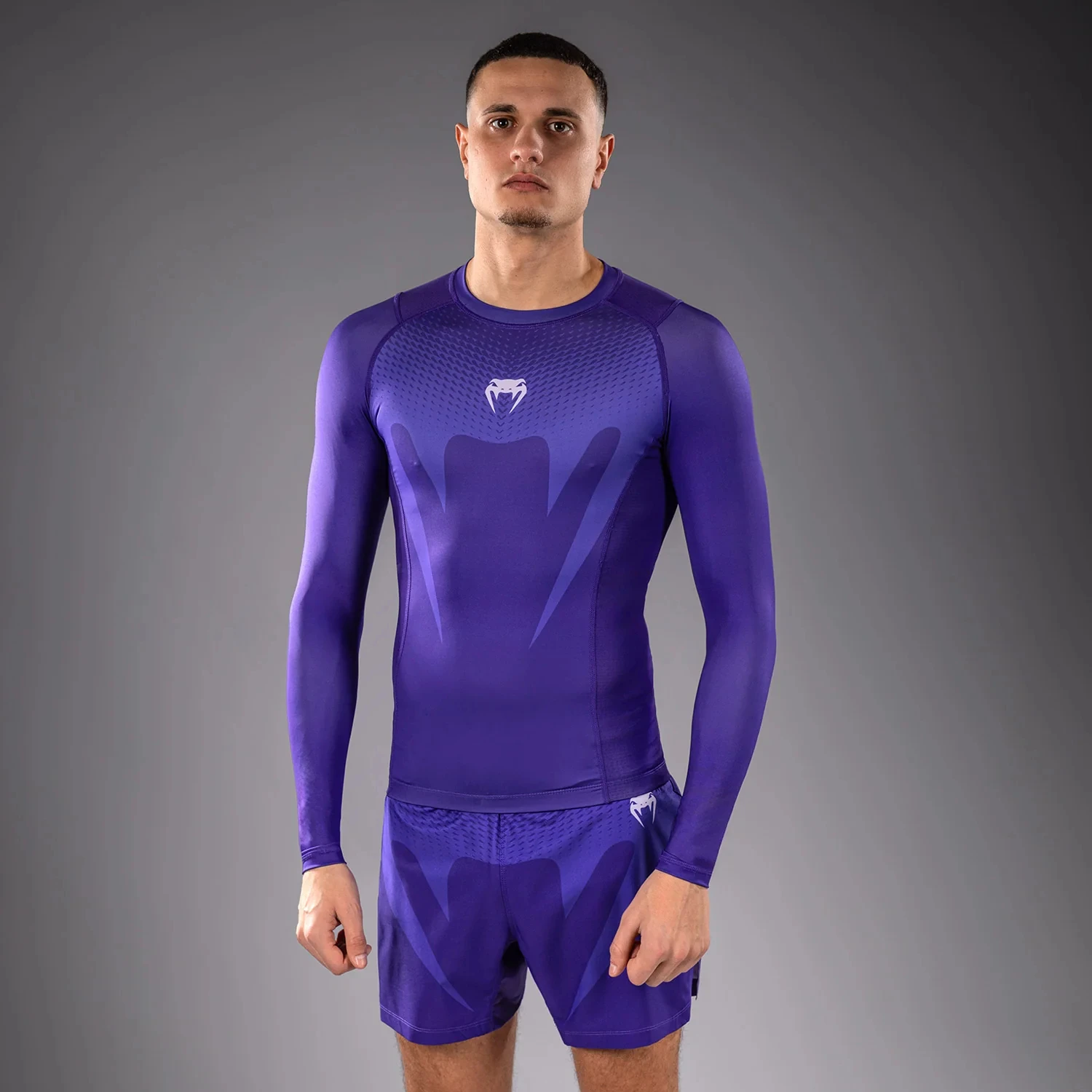 Camiseta de manga larga de secado rápido Venum No Gi para entrenamiento físico, ajustada, para deportes extremos, nueva colección otoño e invierno 2026