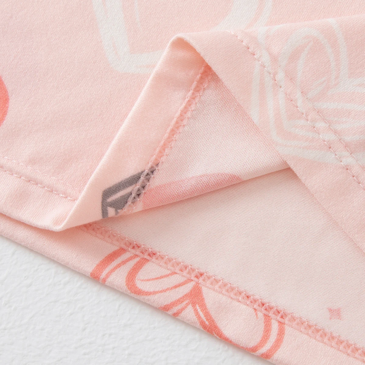 2-teiliges Herbst- und Winter-Set für Kinder mit süßem Liebesmotiv, bestehend aus langärmeligem Oberteil und Hose, bequeme Freizeitkleidung und Schlafanzug für Mädchen. – Detail 9