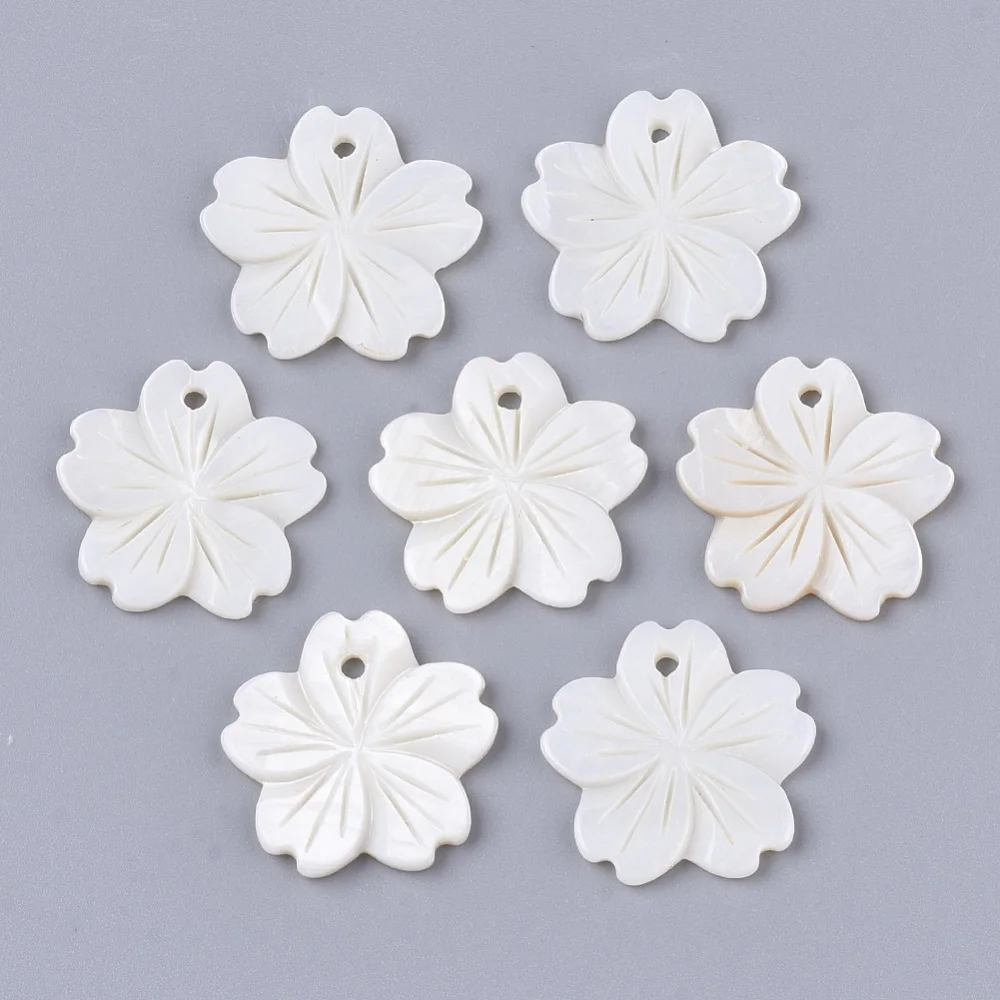 

50Pcs Freshwater Shell Pendants, Sakura Flower, Creamy White, 20.5x20.5~22x1.5~2.5mm, Hole: 1.5mm