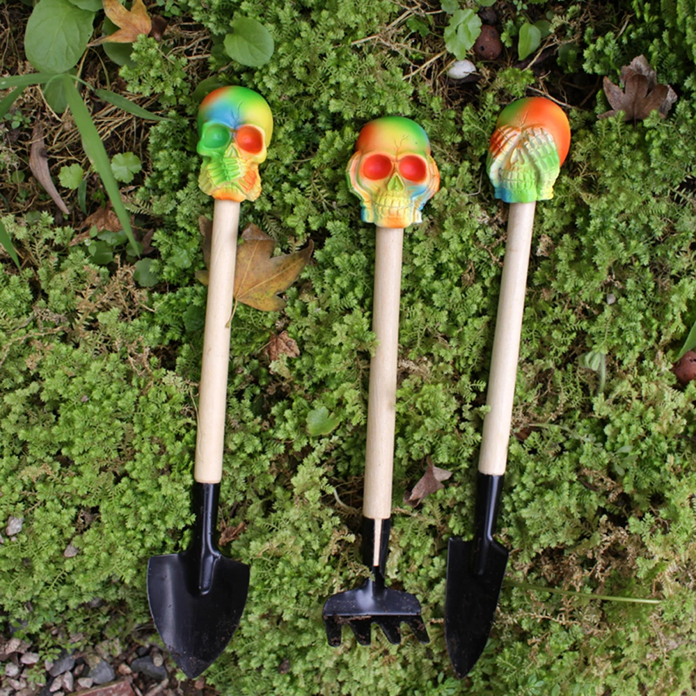 Creativity Skull Gardening Tools Thicken Material Planting Shovel For Terrace Yard