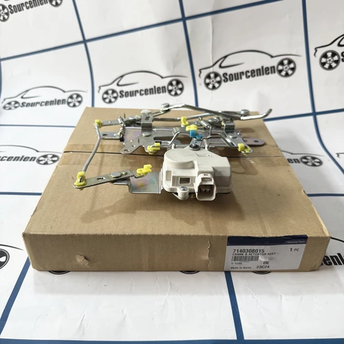 Imagen 2 del producto Genuino para Ssangyong Rexton 2010-2017 Actuador de pestillo de bloqueo de tapa de maletero trasero 8837008100 7140308015 88370-08100 71403-08015