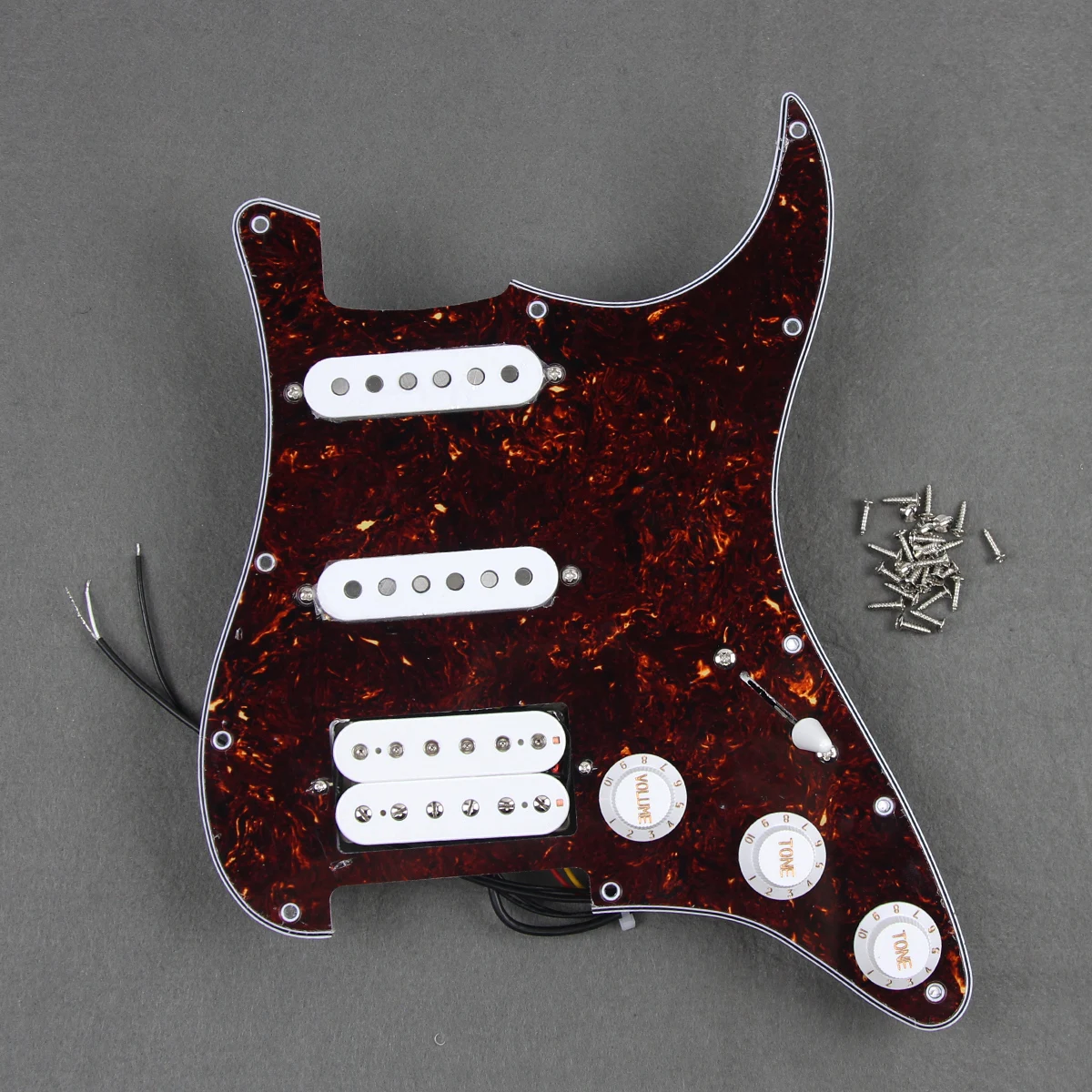 FLEOR Alnico 5 HSS Prewired Electric Guitar Pickguard SSH Loaded ST Guitar Parts