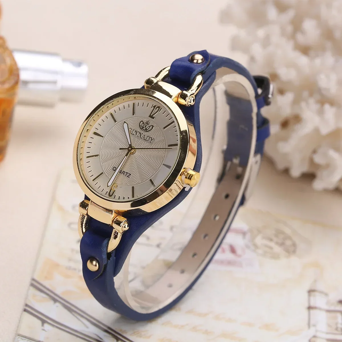 

High Quality Ladies Watch Elegant Leather Strap Quartz Watch for Women New Casual Small Round Dial Wristwatches Clock Gift Reloj