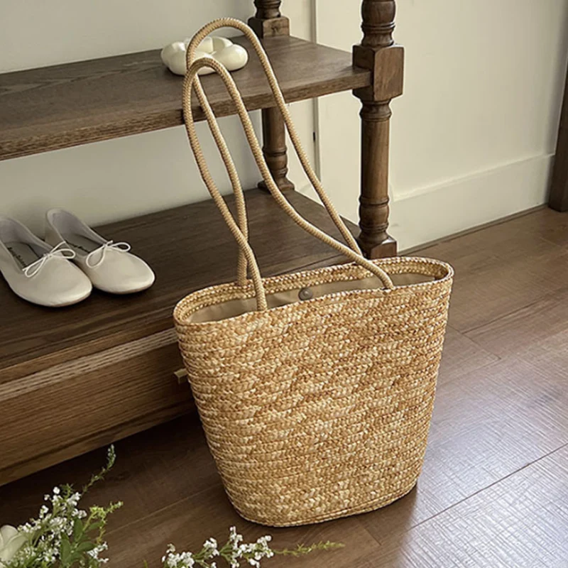 

Casual Large Capacity Straw Tote Bag Designer Women Handbags Handmade Woven Summer Beach Bag Big Shopper Purses 2025