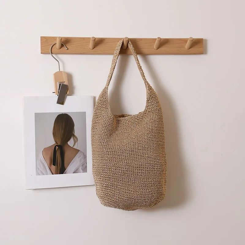 Casual Large Capacity Gold And Silver Thread Single Shoulder Straw Woven Bag Fashionable Handheld Bucket Weaving Beach Bag