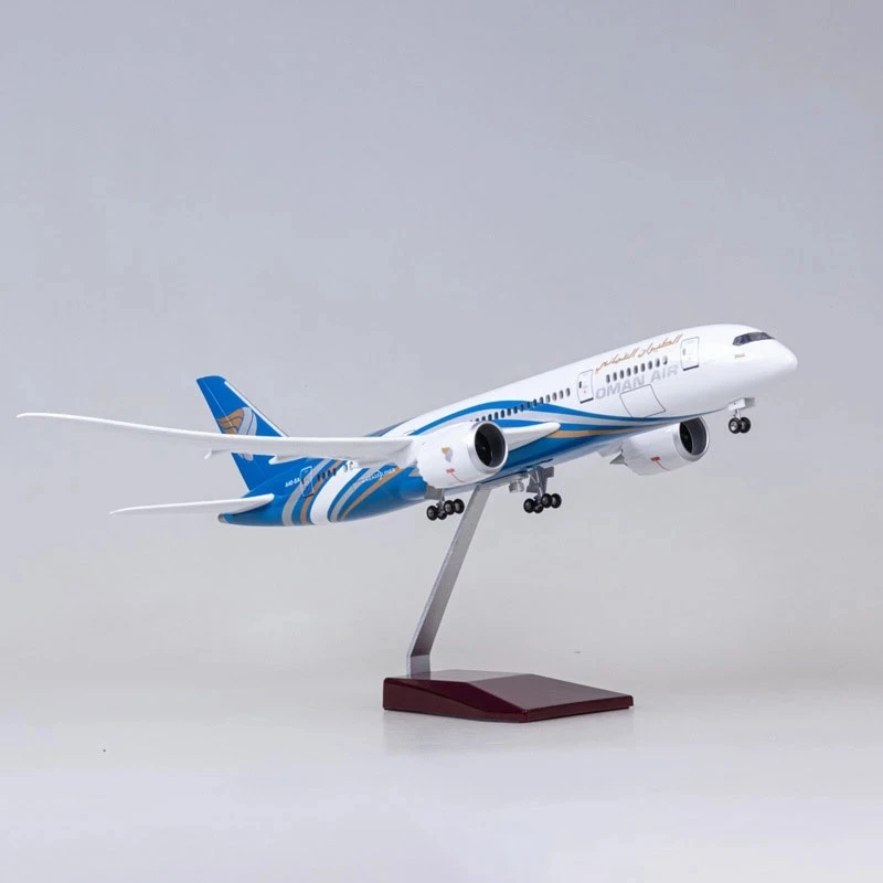 Venda Modelo de avião de brinquedo de resina, plástico fundido, 47cm, escala 1/130, avião 787 b787, avião oman, modelo de companhia aérea, coleção de avião g