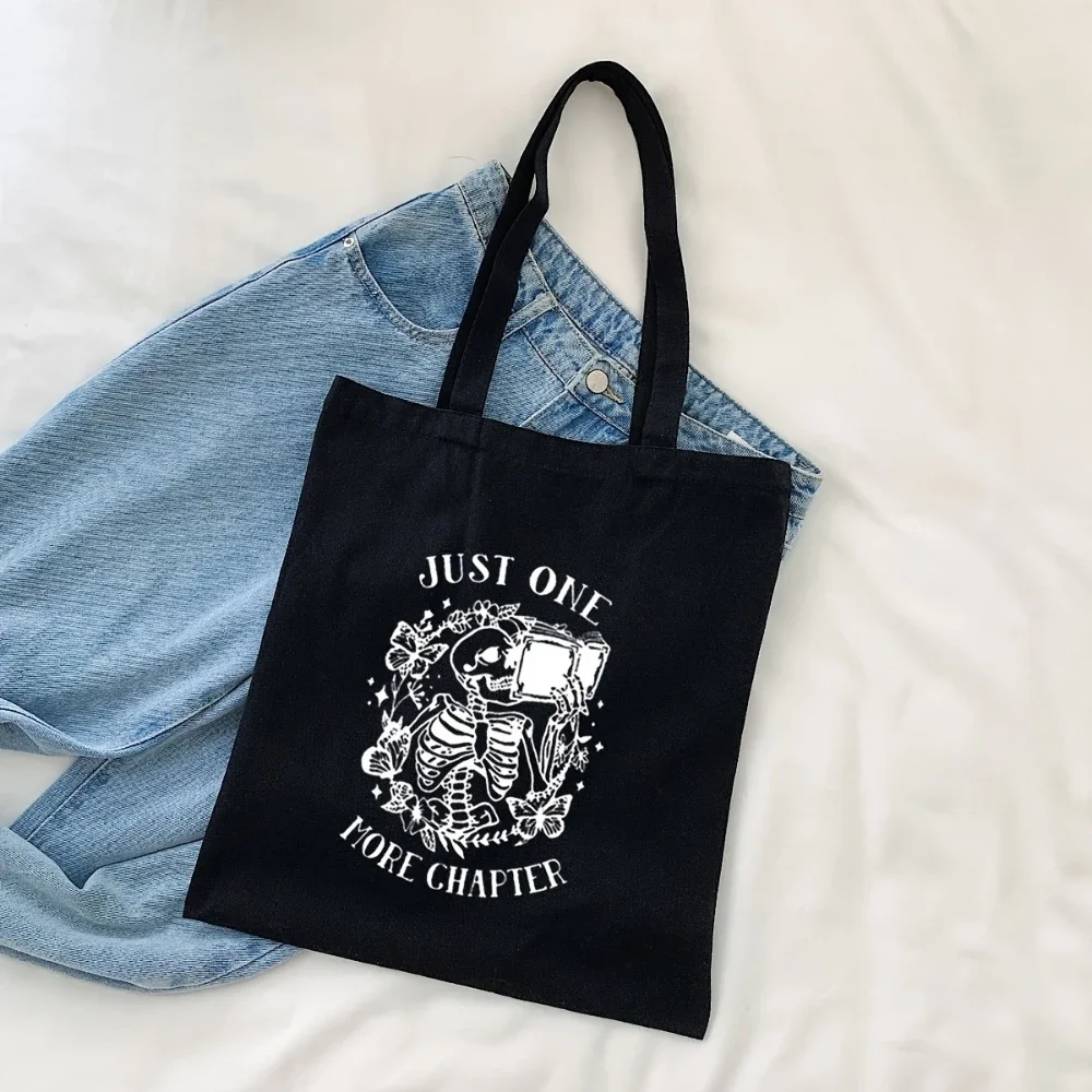 حقيبة كتف من قماش الغراب على الطراز القوطي للهالوين حقيبة تسوق عملية لخدعة أو علاج نشاط عطلة احتفالية