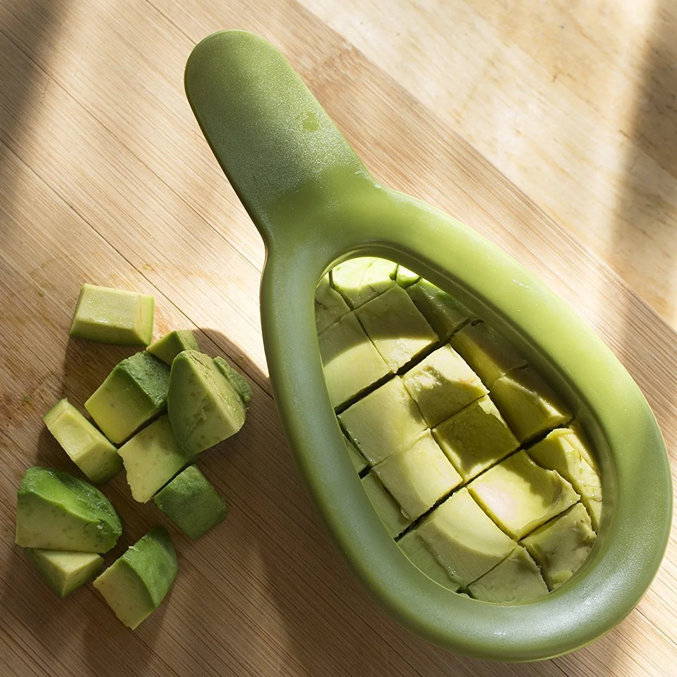 Creative avocado cut kiwi cut avocado cut core remover multi-function knife gadget