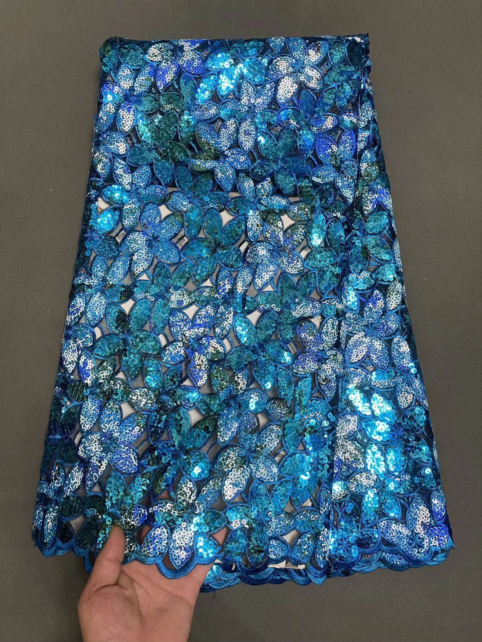 

African Nigerian France Hot Sale Lace Fabric With Sequins Latest 2025 High End for Bride Wedding Party Sew Dresses