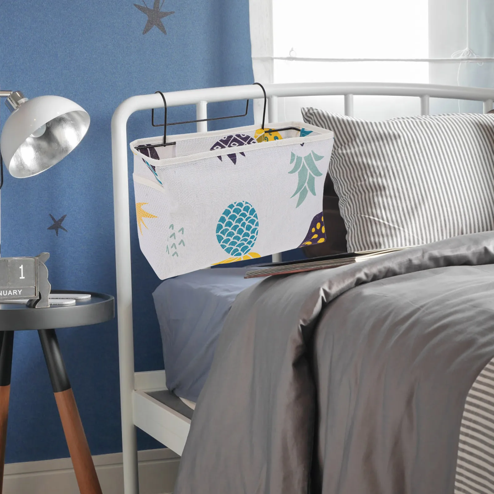 

1pc Durable Bedside Storage Pouch Hanging Basket Cloth Iron Sundries Container Home Organizer