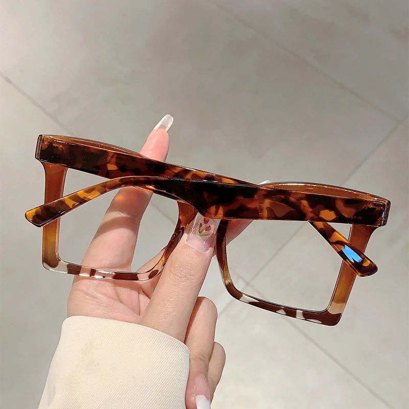 KAMMPT Vintage Square Glasses Frames Women Stylish Oversized Non-prescription Eyeglasses 2024 Ins Trendy Brand Design Eyewear