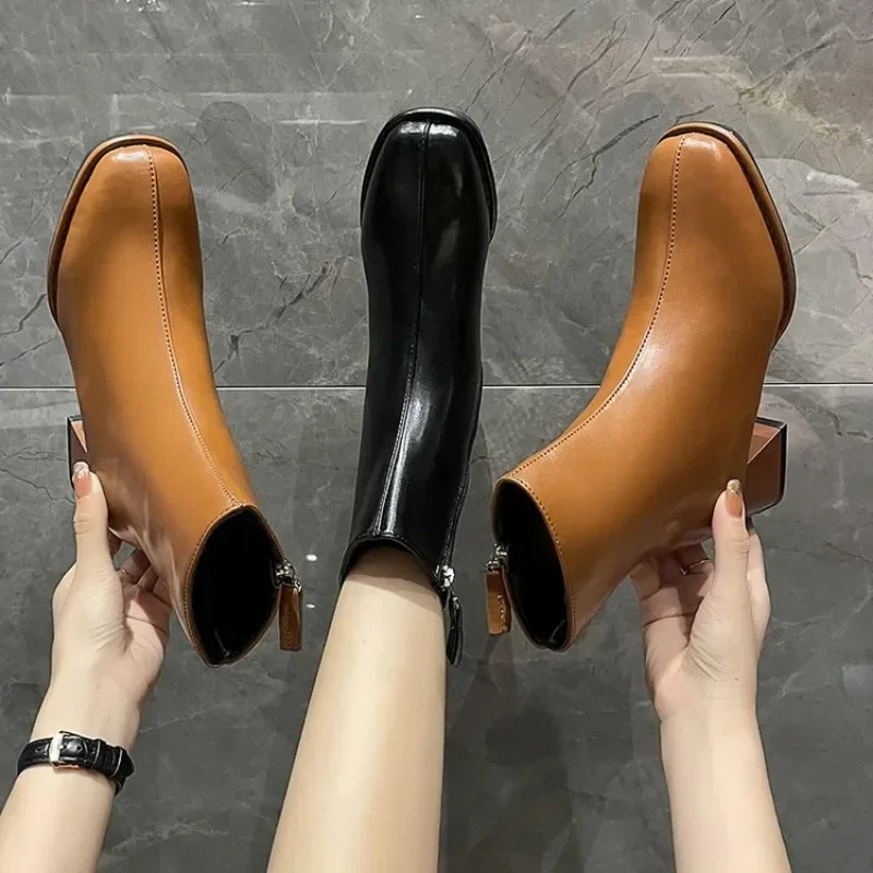 Square toe women's boots autumn and winter new fashion European and American retro high heels, side zipper slim women's boots